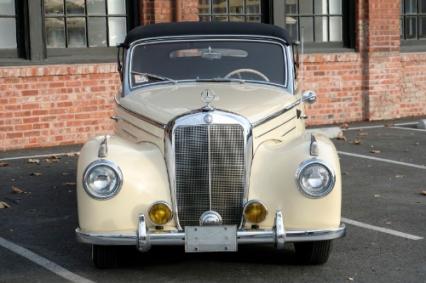 1952 Mercedes-Benz 220A