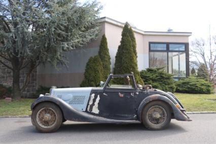 1938 Aston Martin 2-litre Drophead Coupe