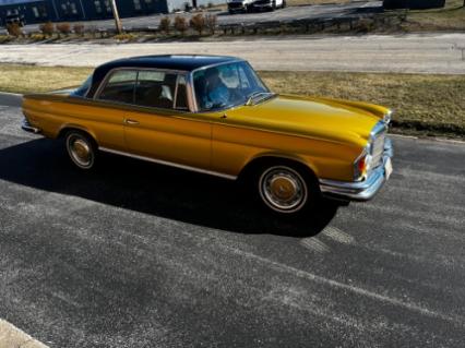 1971 Mercedes-Benz 280SE 35 Coupe