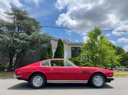 1971 ASTON MARTIN DBS V8