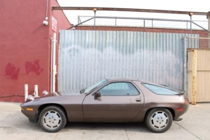 1984 Porsche 928S