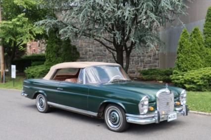 1967 Mercedes-Benz 250SE Cabriolet