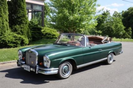 1967 Mercedes-Benz 250SE Cabriolet