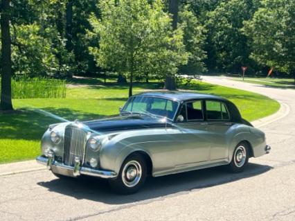 1962 Bentley S2 Saloon