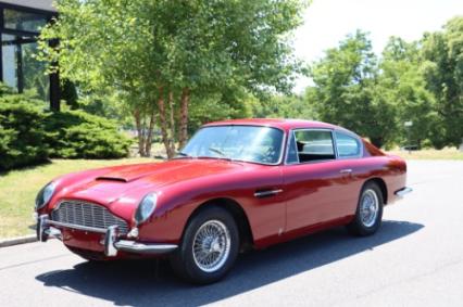 1967 Aston Martin DB6