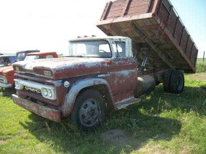 1961 Gmc 4000 farm truck 1 1/2 ton street rat rod