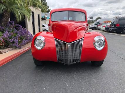 1940 Ford 2 Door Tudor