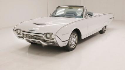 1962 Ford Thunderbird