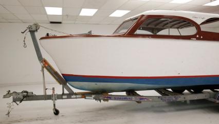 1955 Chris Craft Cruiser 26 Foot