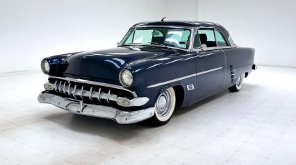 1953 Ford Crestline Victoria