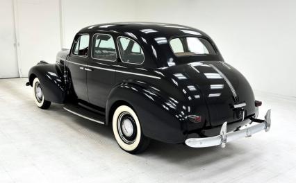 1940 Pontiac Series 25