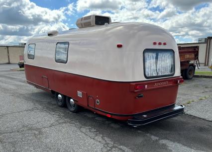 1974 Argosy Airstream 26 Travel Trailer