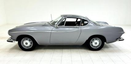 1966 Volvo P1800S