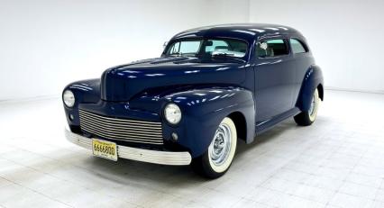 1948 Ford Super Deluxe