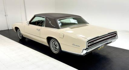 1967 Ford Thunderbird