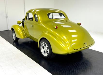 1937 Chevrolet Deluxe