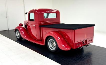 1935 Ford Model 50