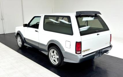 1993 GMC Typhoon