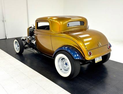 1932 Ford 3 Window Coupe