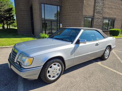 1994 Mercedes-Benz E-Class