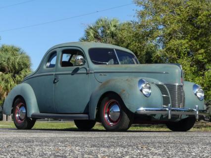 1940 Ford Deluxe