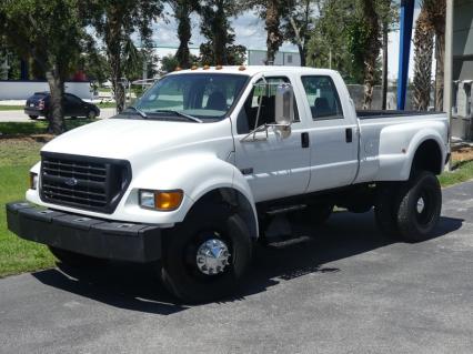 2000 Ford F650