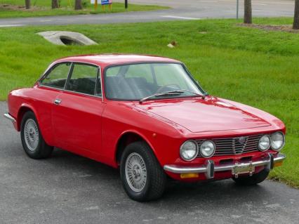 1973 Alfa Romeo GTV 2000