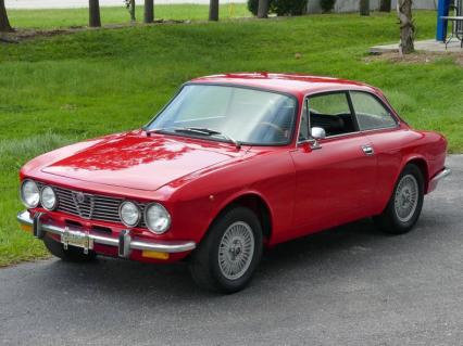 1973 Alfa Romeo GTV 2000