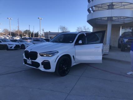 2021  BMW   X5