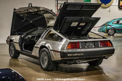 1981 DeLorean DMC-12