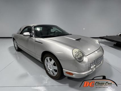 2004 Ford Thunderbird