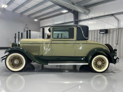 1928 Chrysler Model 72