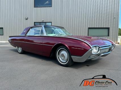 1961 Ford Thunderbird