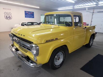 1957 Mercury M100