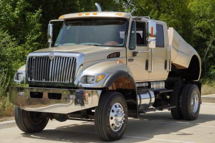 2006 International 7400 SR525 CXT 4X4