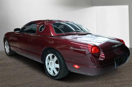 2004 Ford Thunderbird