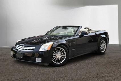 2005 Cadillac XLR