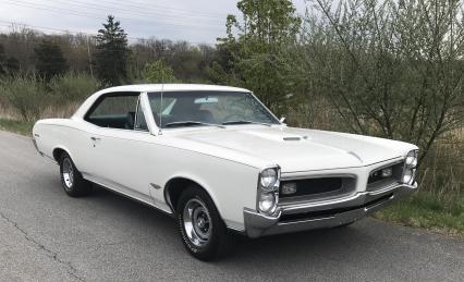 1966 Pontiac GTO 389 V8 Auto PS PB A/C Tilt